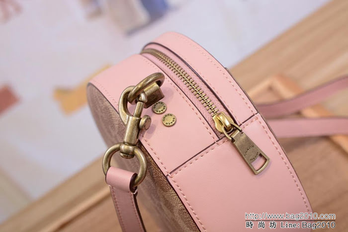 COACH蔻馳 新品發售 c家19年初新款盒子包 化妝包  Chz1607